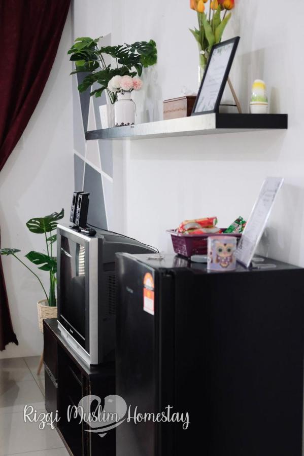 Rizqi Muslim Homestay Meru Casa Kayangan Ipoh Luaran gambar