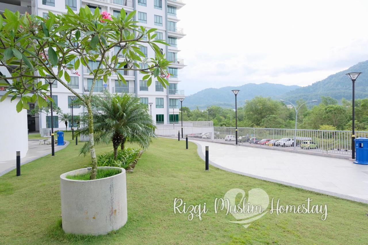 Rizqi Muslim Homestay Meru Casa Kayangan Ipoh Luaran gambar